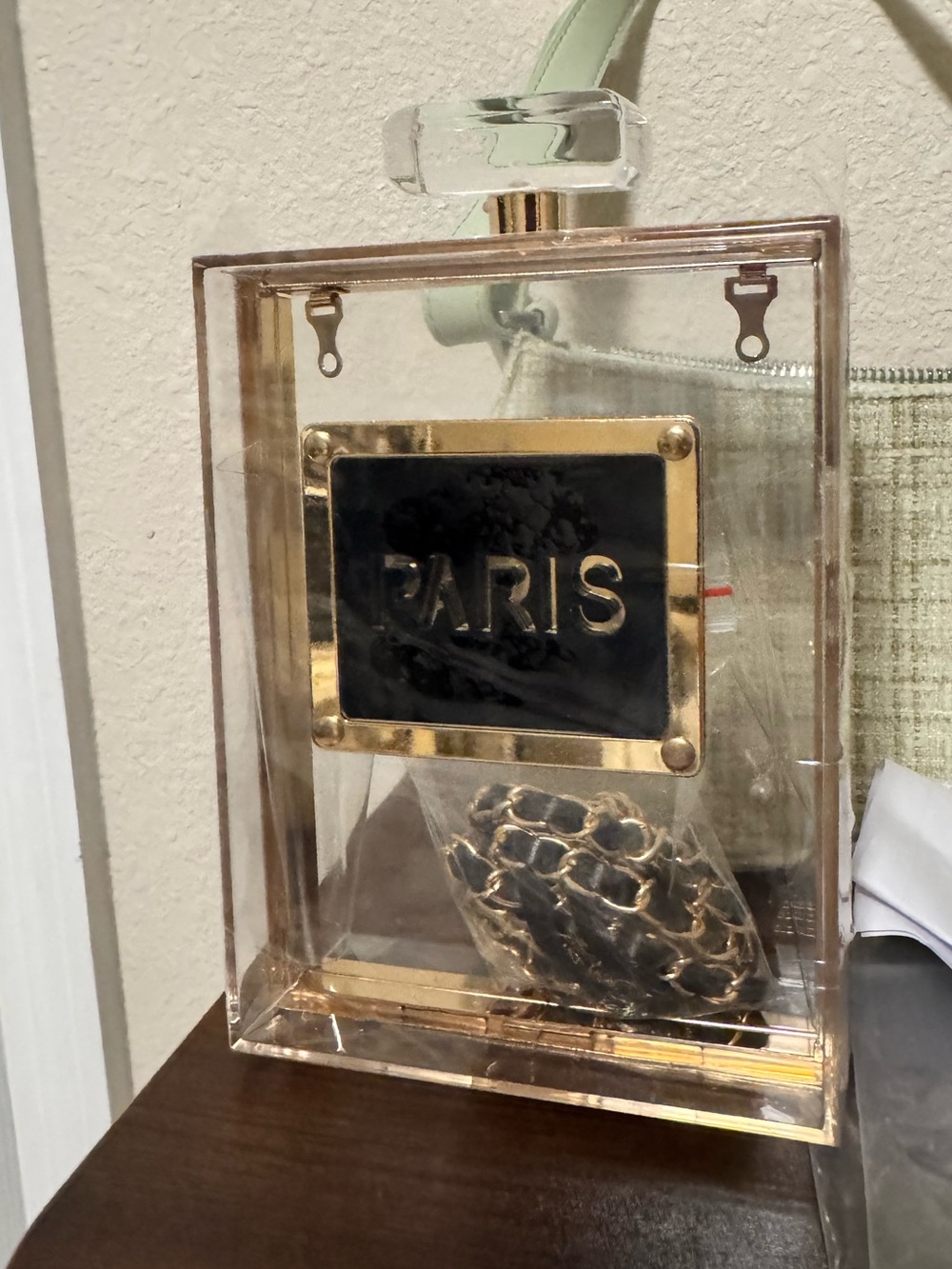 Paris Perfume Bottle Novelty Crossbody Bag Gold Chain - Picture 6 of 6